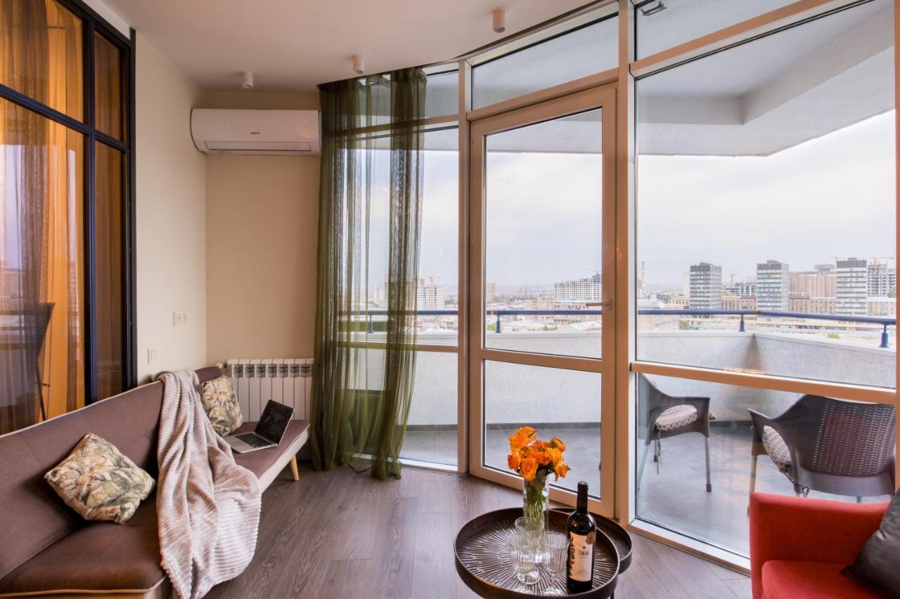 Hotelise L Bird Eye Apartment Jerevan Buitenkant foto